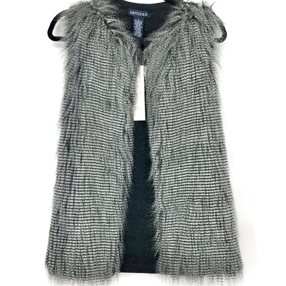 NWT Authentic Looking Long Hair Faux Fur Vest - Picture 1 of 11